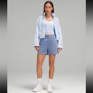 Lululemon NWT Softstreme High-Rise Short 4" Oasis Blue